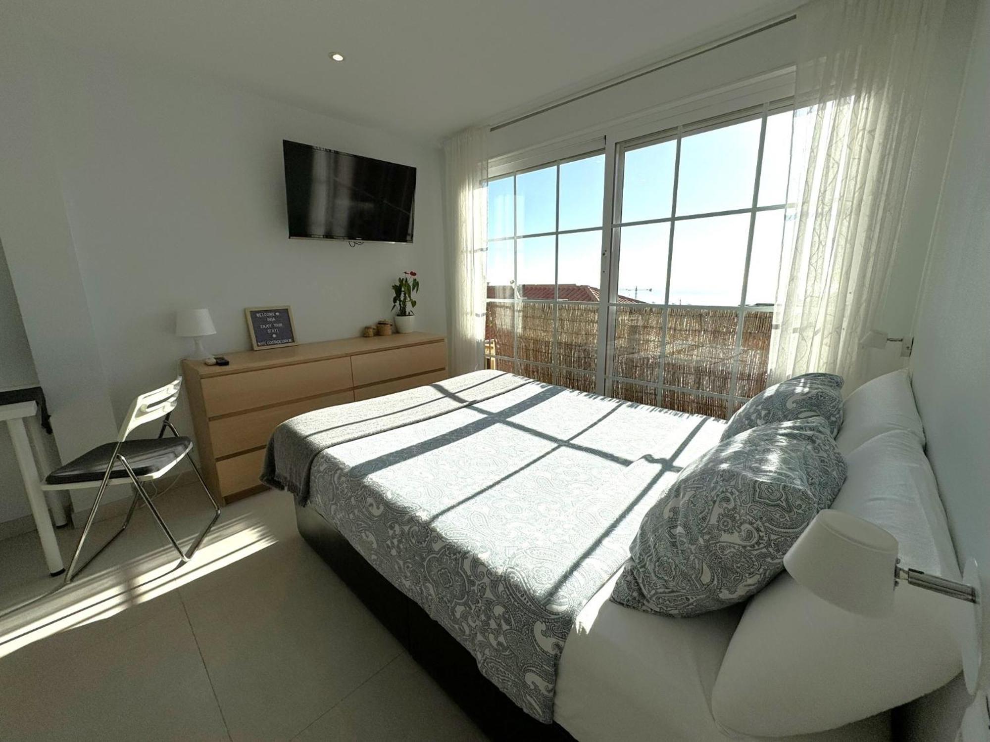 Peaceful Studio With Amazing Sea Views And Free Parking Benalmádena Buitenkant foto